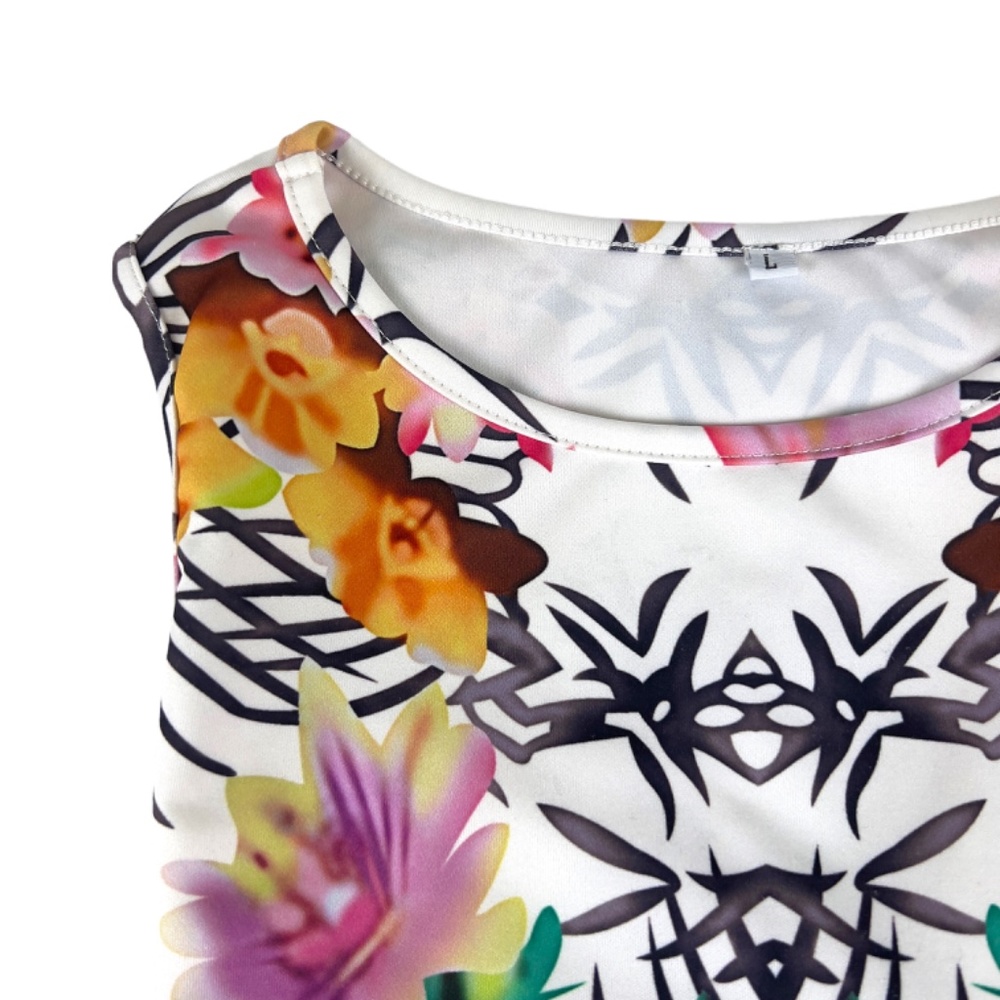 Vintage White Tropical Floral Dress - Picture 4 of 9